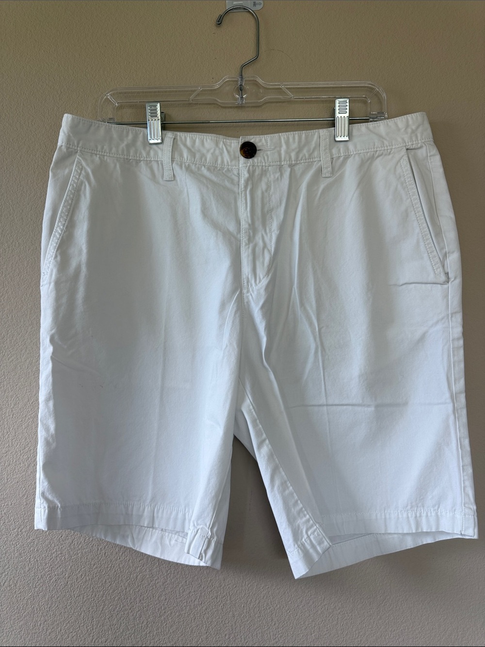 Original Penguin Men’s White 100% Cotton Chino Shorts - Size 34